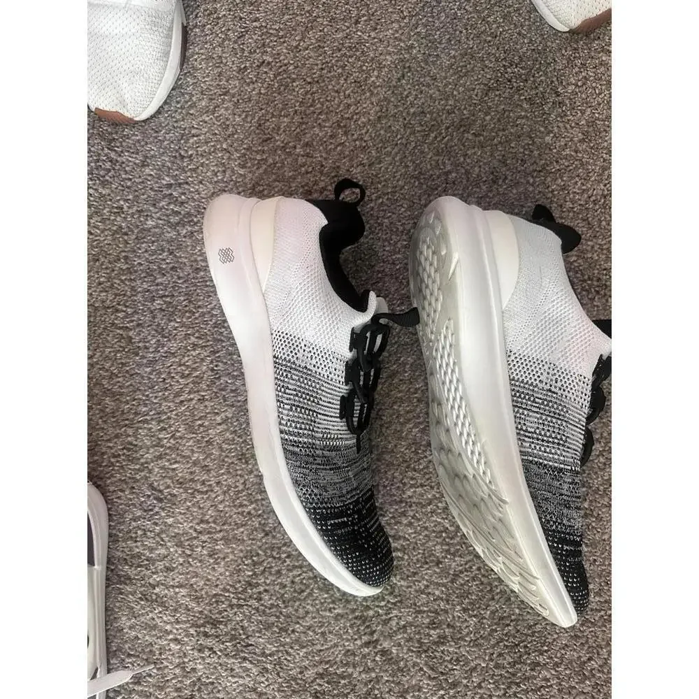 Men's Black and White Gradient Knit Sneakers